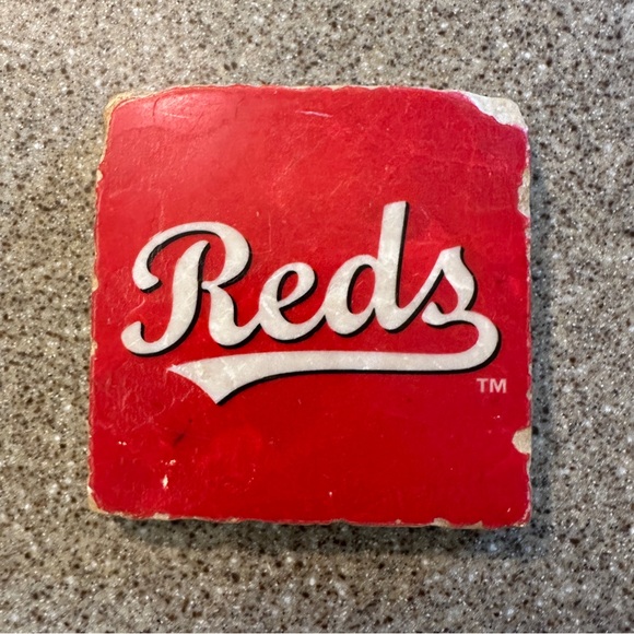 Cincinnati Reds Coasters, Set of 4 - Picture 4 of 6